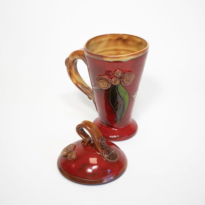 Ceramic mug with lid, flower theme, red, 300 ml