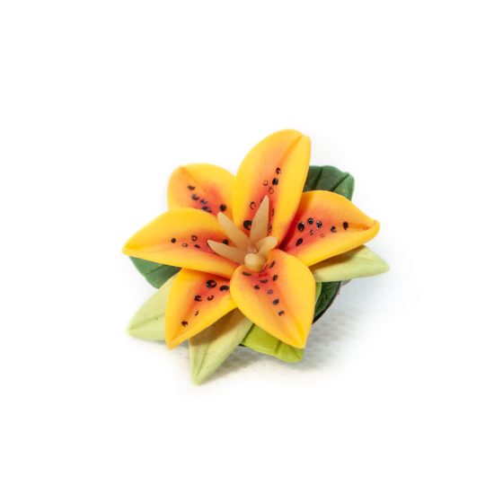 Flower Brooch – Lily