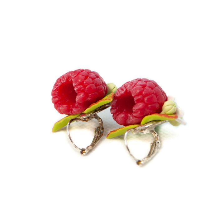 Leverback earrings – raspberries