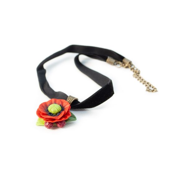 Flower Necklace – Poppy