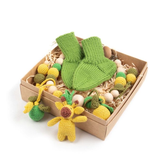 Baby gift set - stroller chain, socks