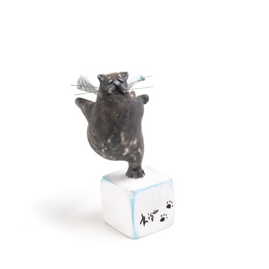 Smiling Cat - Angel on Cube, Riga, 15 cm