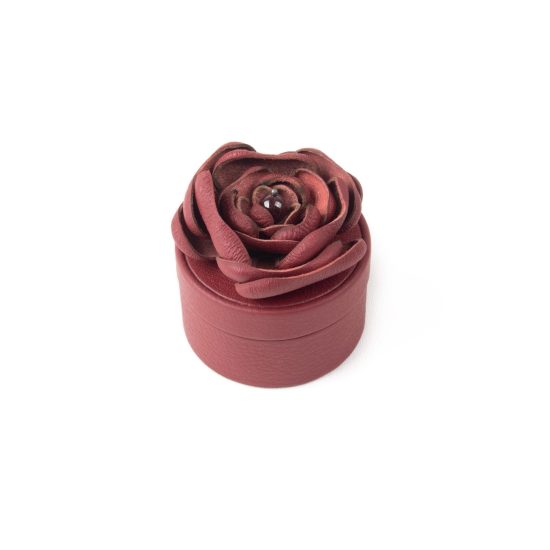 Leather Box with Flower, Red, ⌀ 5 cm